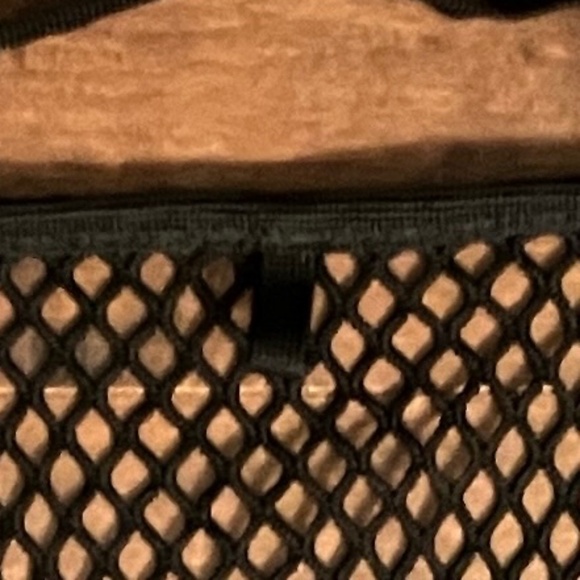 Mercedes-Benz Luggage Net, Black - Picture 3 of 7